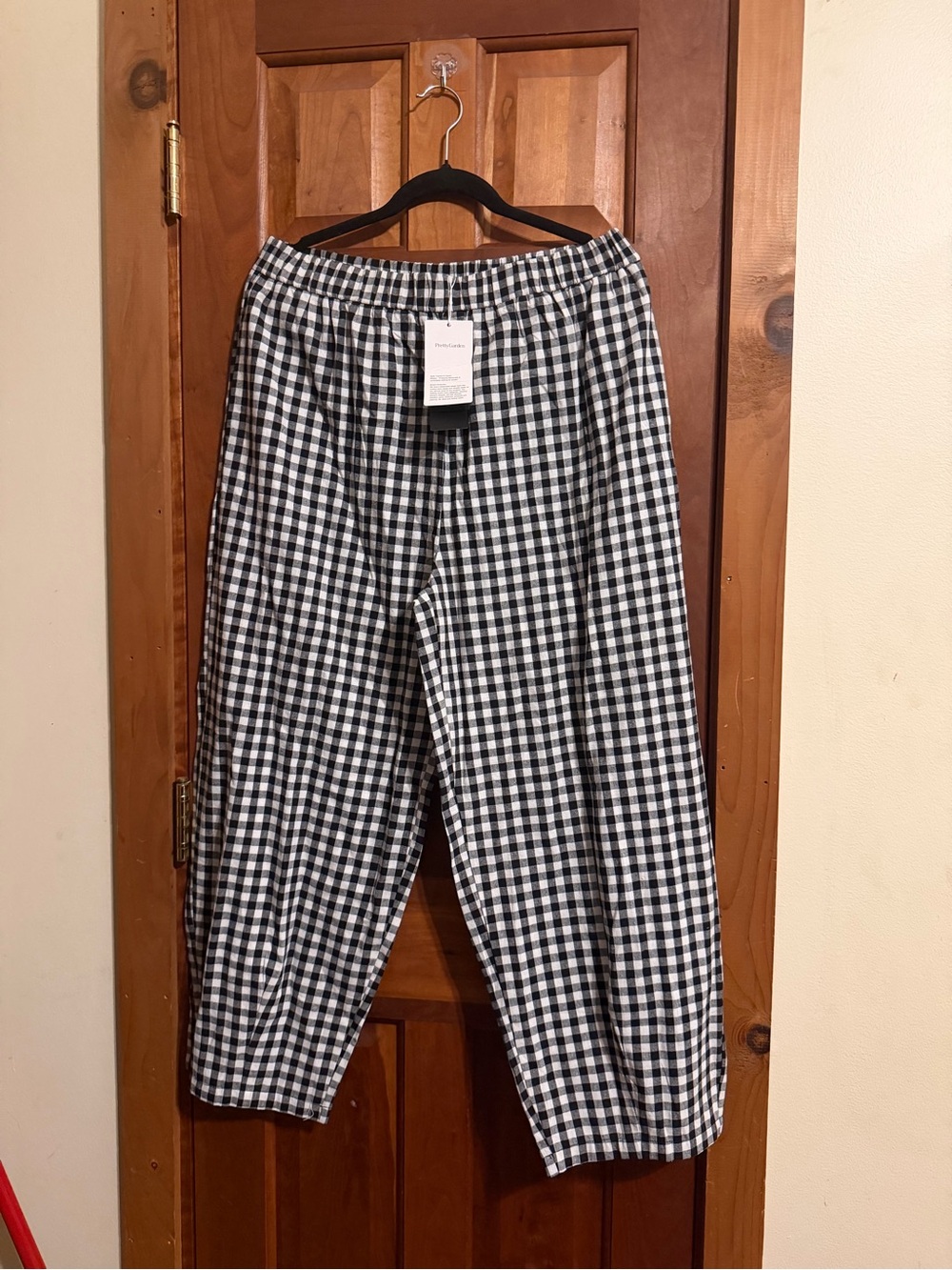 Pretty Garden Black & White Gingham Women’s Elastic-Waist Pants